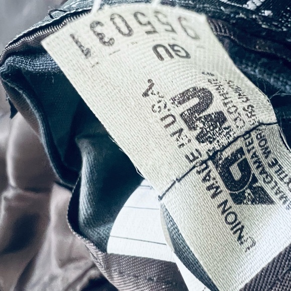 Burbererry Men’s Jackets 44R - Picture 16 of 16